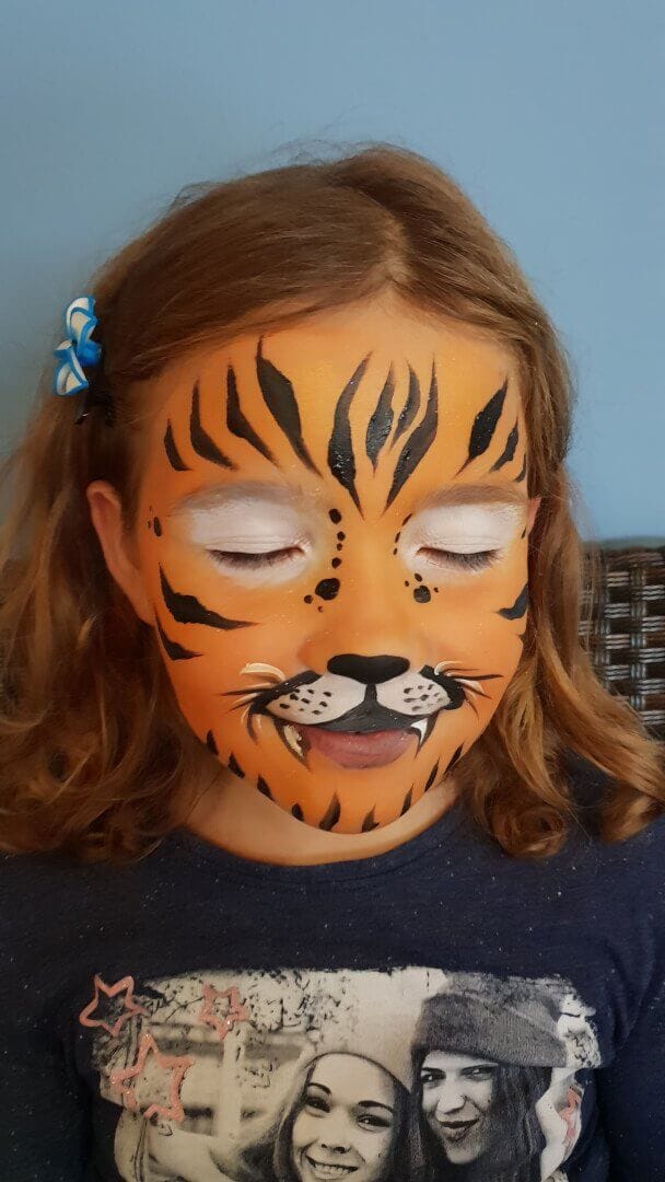 poslikava-otrok-tiger